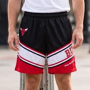 Ultra Game NBA Chicago Bulls Mesh Basketball Shorts Black Red White 5826